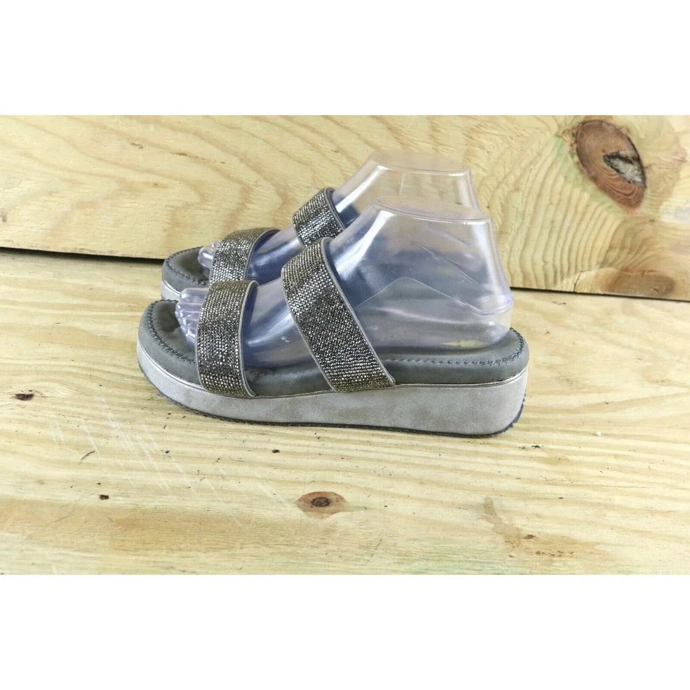 Volatile Sandals Womens Sz 8 Gray Mondo Rhinestone Jeweled Platform Slip Ons